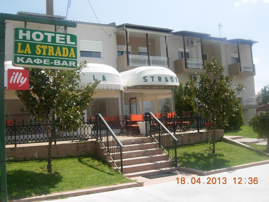 Hotel-Apartments La Strada Tycheron Exterior photo